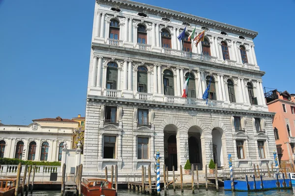 Venetianska palats vid Canal Grande — Stockfoto