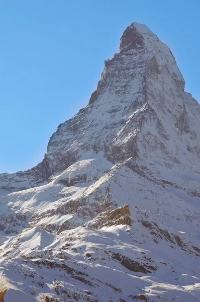 Matterhorn kışın taze karla kaplı — Stok fotoğraf