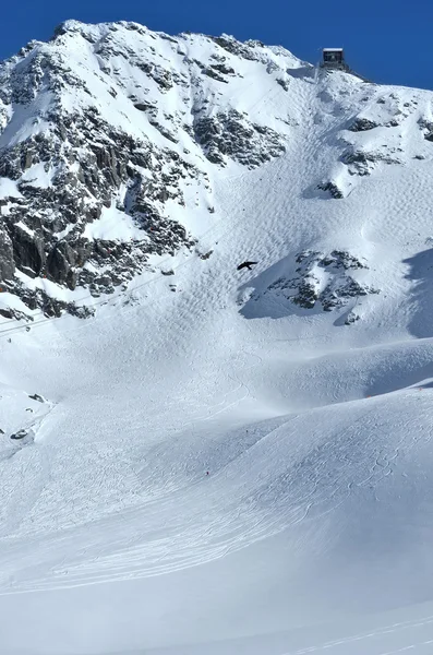 Les célèbres pistes de ski des glaciers — Photo