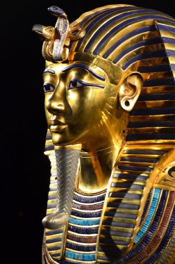 Tutankhamuns golden death mask clipart
