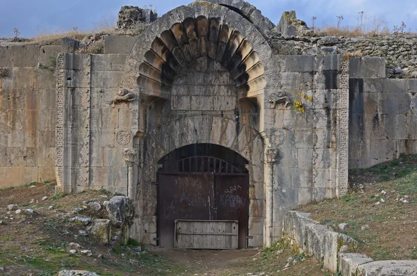 Entrance to seljuk turk caravanserai — Stock Photo, Image