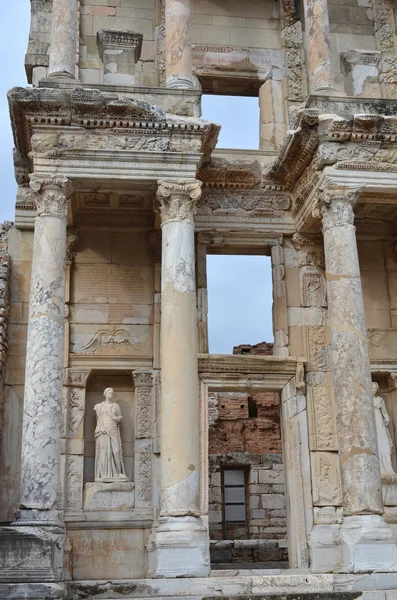 Starověké knihovnu Celsus v Ephesos — Stock fotografie