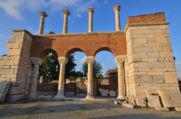 Ancient ruins of basilica — Stock Photo, Image