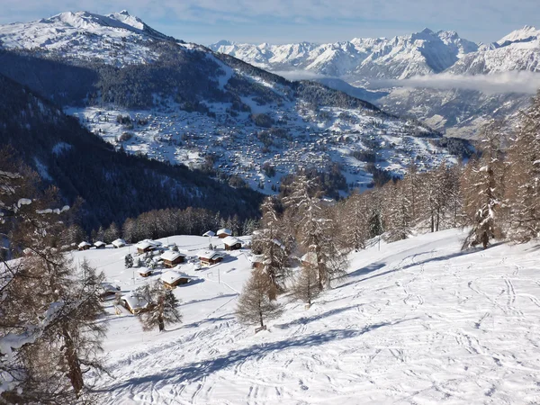 Zwitserse Alpen in de winter — Stockfoto