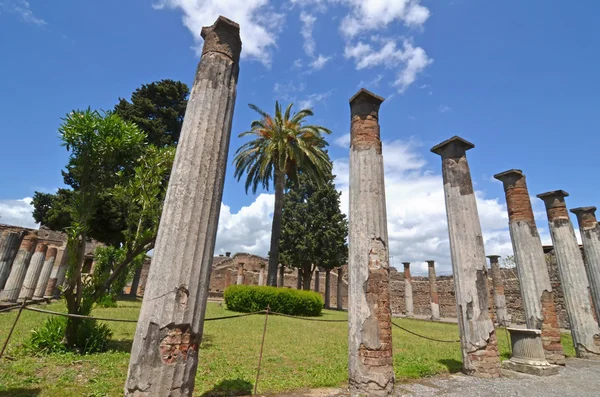 Ancient roman peristilium — Stock Photo, Image