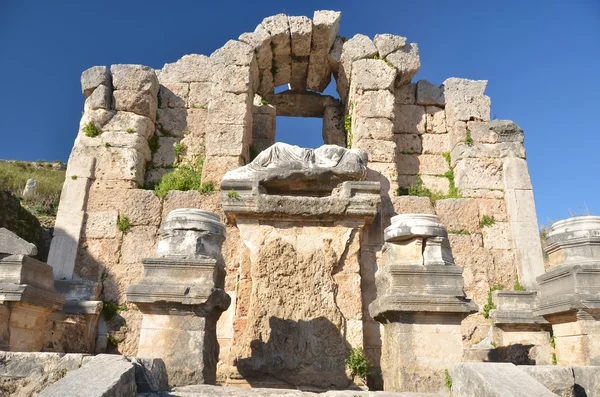 Ninfécio na antiga Perge — Fotografia de Stock