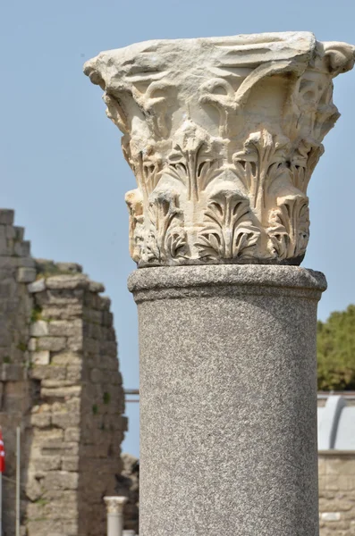 Graniet Romeinse kolom — Stockfoto