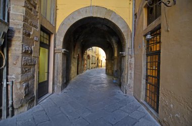 Atmosferik geçişi ile taş levha zemin