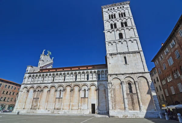 Kościół St Michele w Foro — Zdjęcie stockowe