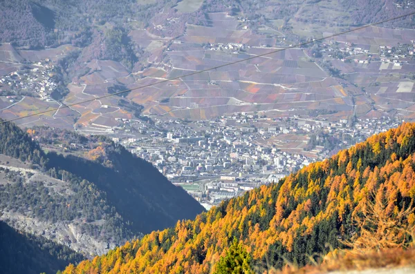 La ciudad de Sierre en el sur de Suiza —  Fotos de Stock