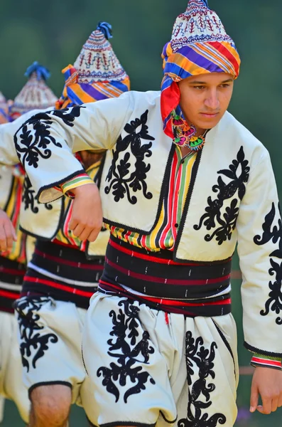Turkse dansers uit Bozdaglar — Stockfoto