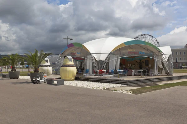 Cafe op het grondgebied van het Olympisch Park Sotsji — Stockfoto