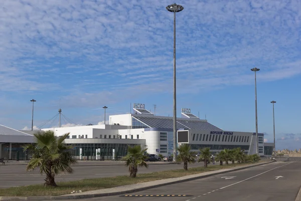 Passagiersterminal van een nieuwe marine station op de grote zeis in Sotsji — Stockfoto