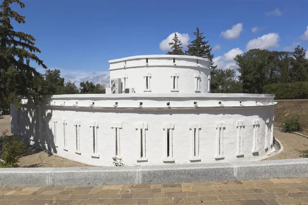 クリミア共和国セヴァストポリ 2020年7月27日 クリミア共和国セヴァストポリの英雄都市マラホフ クルガン記念館の防衛塔 — ストック写真