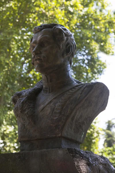 Busto di Alexander Ivanovich Odoyevskiy in Lazarevsky, Sochi, Russia — Foto Stock