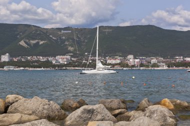 Tatil beldesi Gelendzhik görünümünü ve Gelendzhik Bay