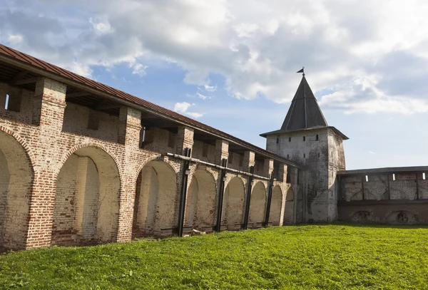 Svitochnaya věž Kirillo-Belozersky klášter Vologdské region, Rusko — Stock fotografie