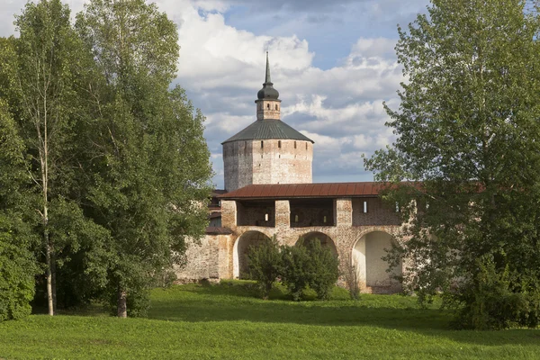 Kirillov Regione Vologda Russia Agosto 2015 Muro Fortezza Monastero Assunzione — Foto Stock