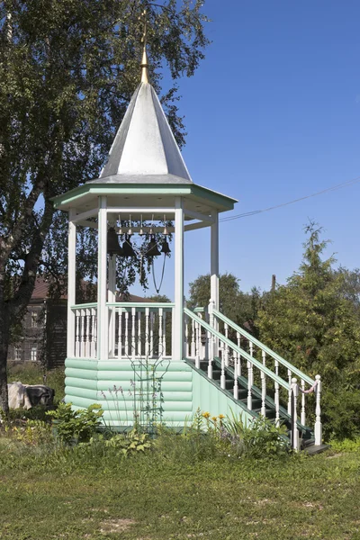 Campanario de en el monasterio femenino Voskresensky Goritsky de la región de Vologda — Foto de Stock