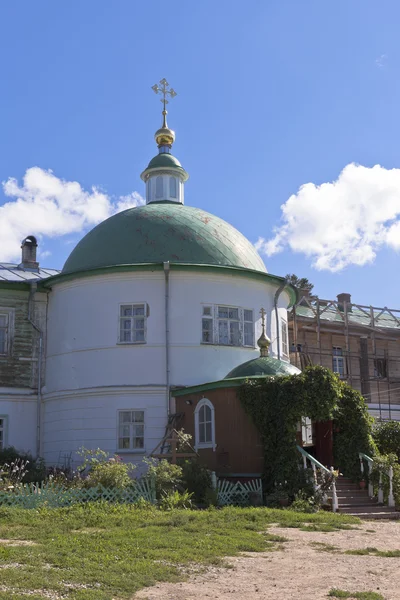Eglise de l'Intercession de la Sainte Vierge dans le monastère Voskresensky Goritsky région Vologda — Photo