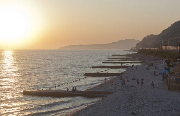 Dederkoy sahilde günbatımı