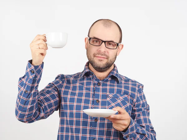 Λευκός άντρας πίνει καφέ. — Φωτογραφία Αρχείου