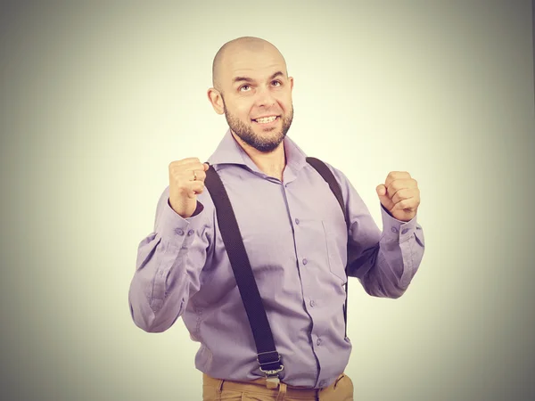 Hombre calvo arrogante divertido con barba . — Foto de Stock