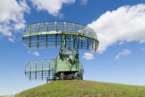 Military equipment radio radars in blue sky. — Stock Photo, Image