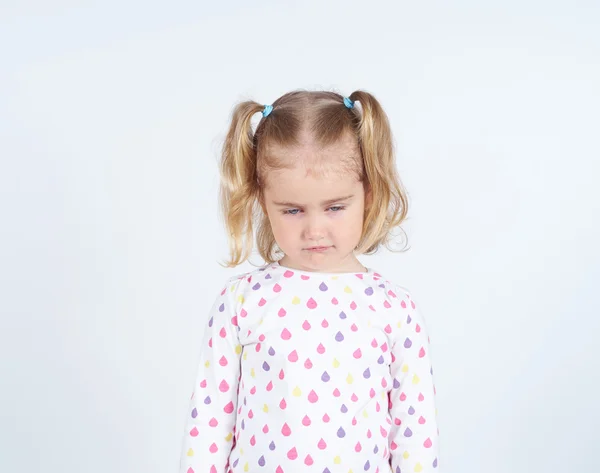 Menina olhando para baixo ferido — Fotografia de Stock