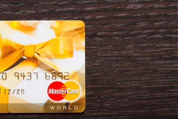 Кредитні картки Visa, Maestro, Mastercard. — стокове фото