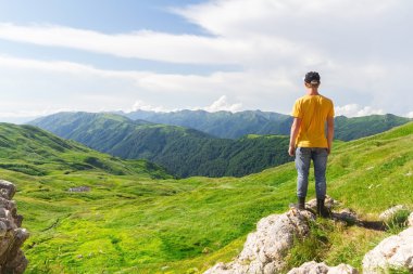 sırt çantası ile erkek fiyatı