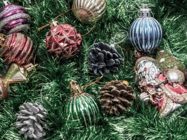 kürk-ağaç ve oyuncaklar ile tatil dekorasyon