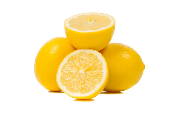 Limões suculentos amarelos brilhantes . — Fotografia de Stock
