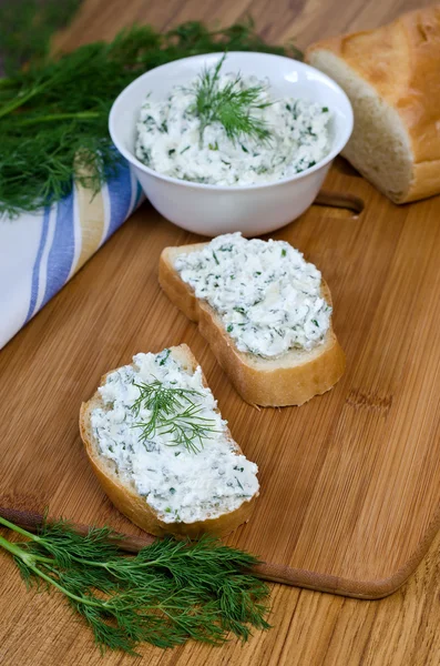 Sandwiches with cheese and parsley. — Stock Photo, Image