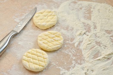 süzme peynirli gözleme