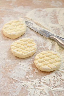 süzme peynirli gözleme