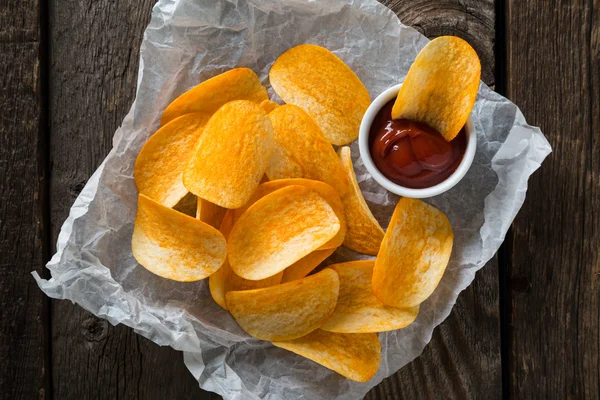 Patatas fritas y ketchup — Foto de Stock