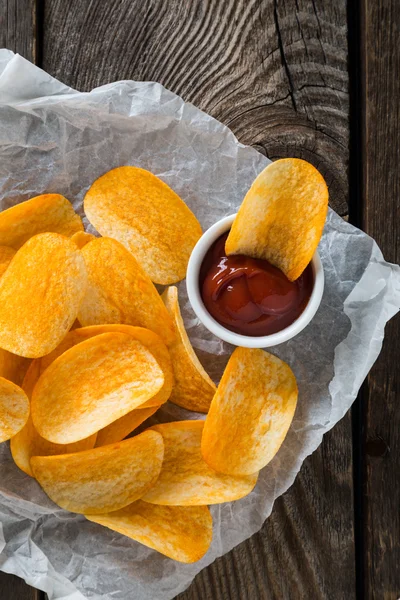 Patatas fritas y ketchup — Foto de Stock