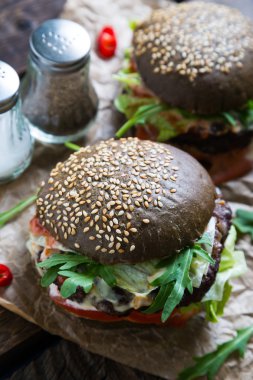 Hamburger ahşap tablo