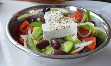Yunan salatası