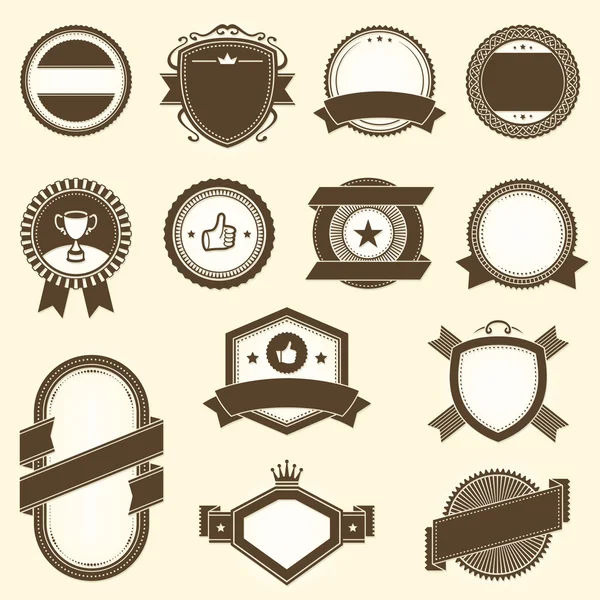 Etiquetas vintage — Vector de stock