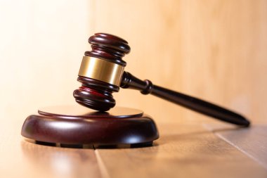 Yargıç tokmak adalet kavramı olarak