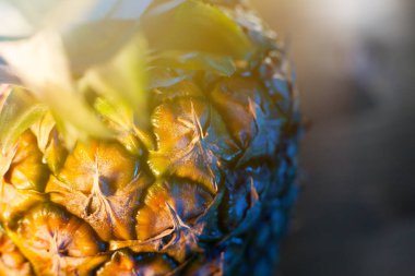 Ananas dokusunu kapat