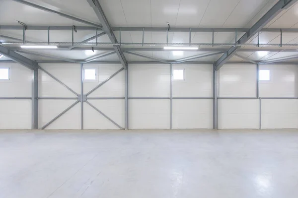 Empty Storehouse Space Closed Roof — Stock Photo, Image