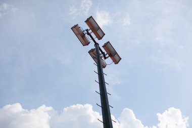 Tenis Kortu projektörler