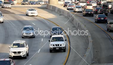 Downtown Los Angeles California meşgul otoyol