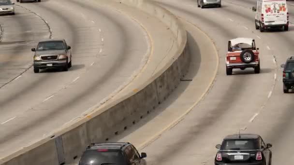 View of Traffic on Busy Freeway in Downtown — Stock Video