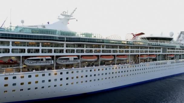 Puerto de cruceros de Bahamas — Vídeo de stock