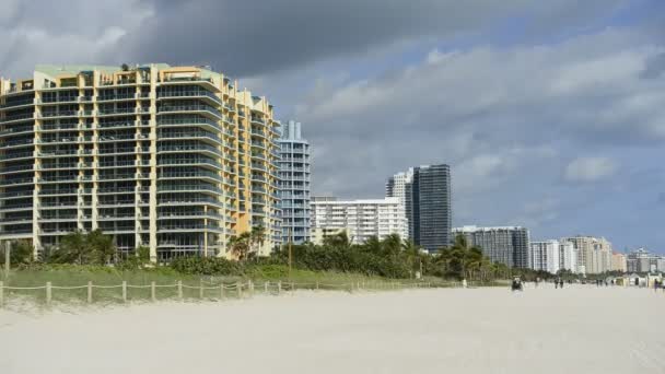 Tid förflutit byggnader på Miami — Stockvideo