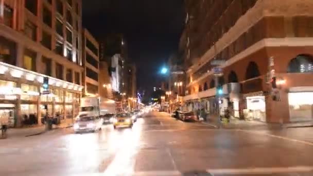 Nacht verkeer in het centrum van los angeles — Stockvideo